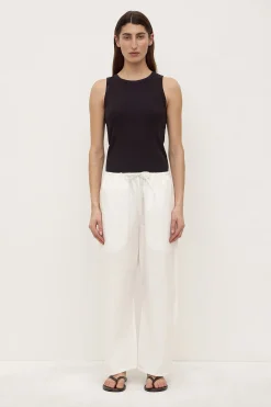 Amara Pant