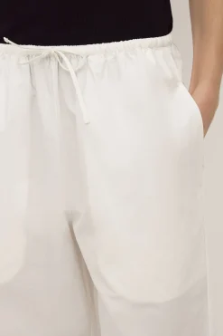 Amara Pant