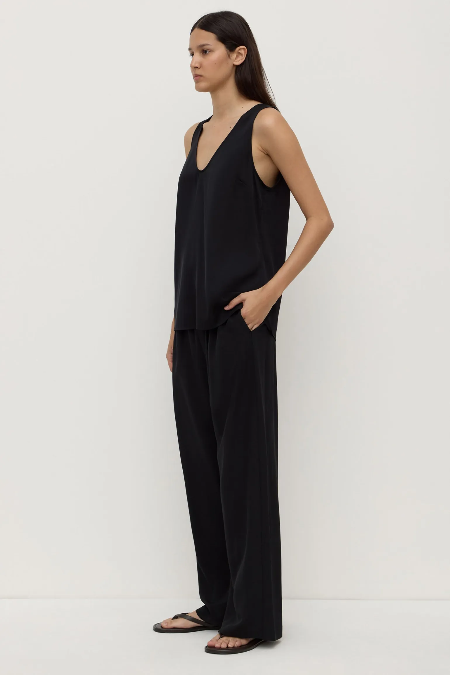 Amaris Silk Tank
