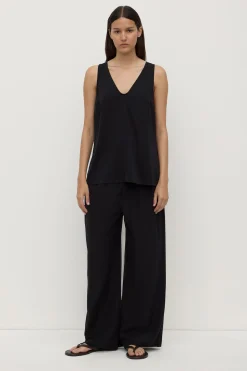 Amaris Silk Tank