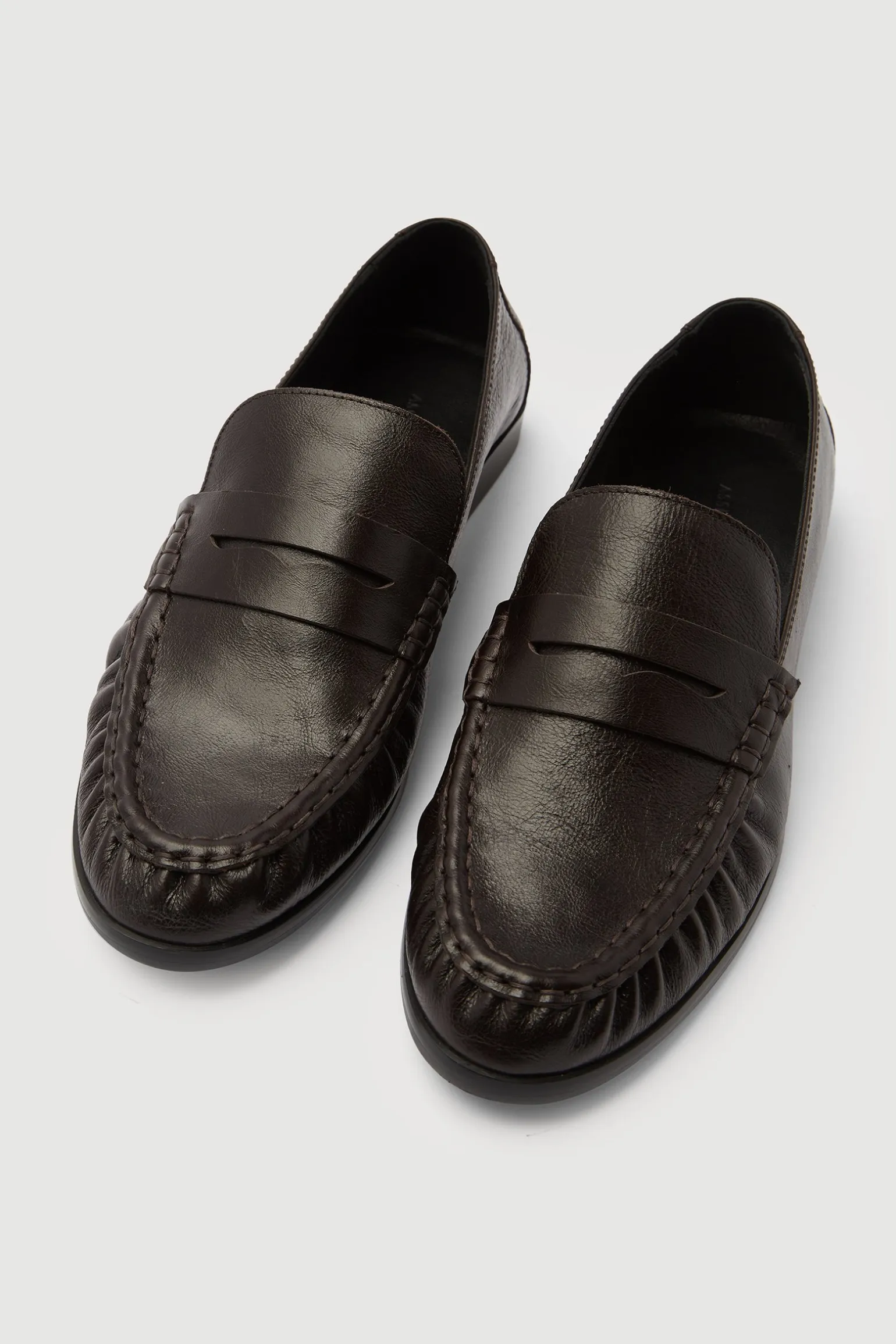 Avenue Leather Loafer