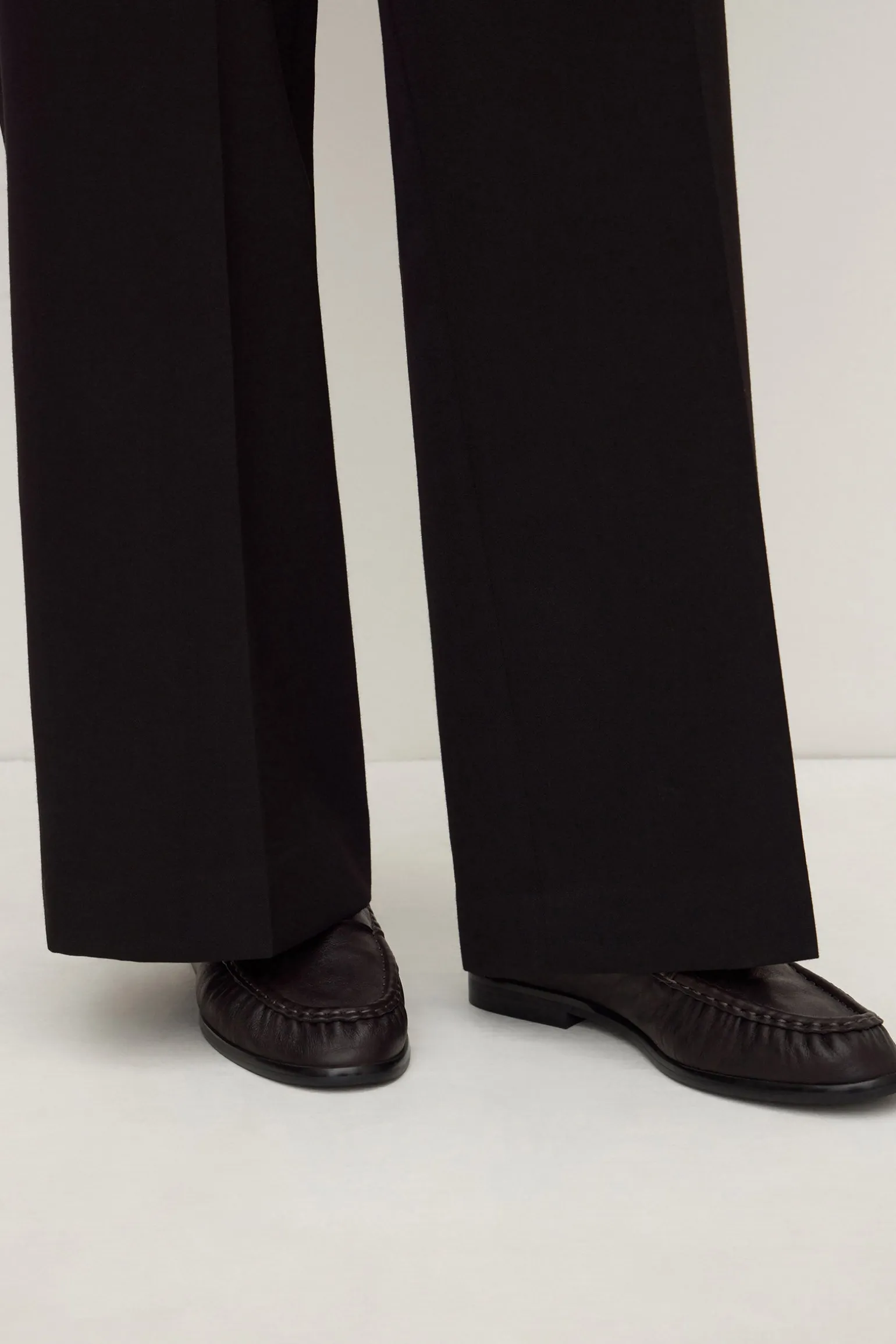 Avenue Leather Loafer