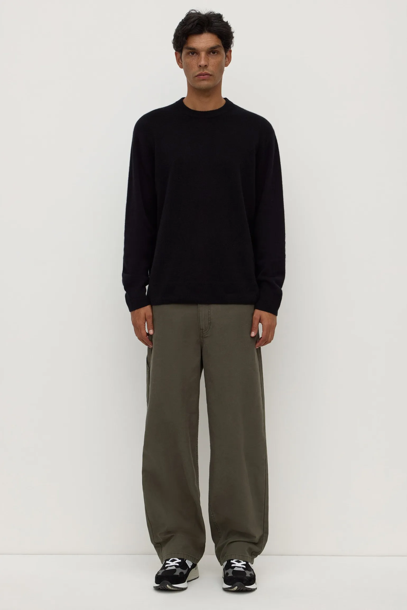 Cashmere Crew Neck Knit