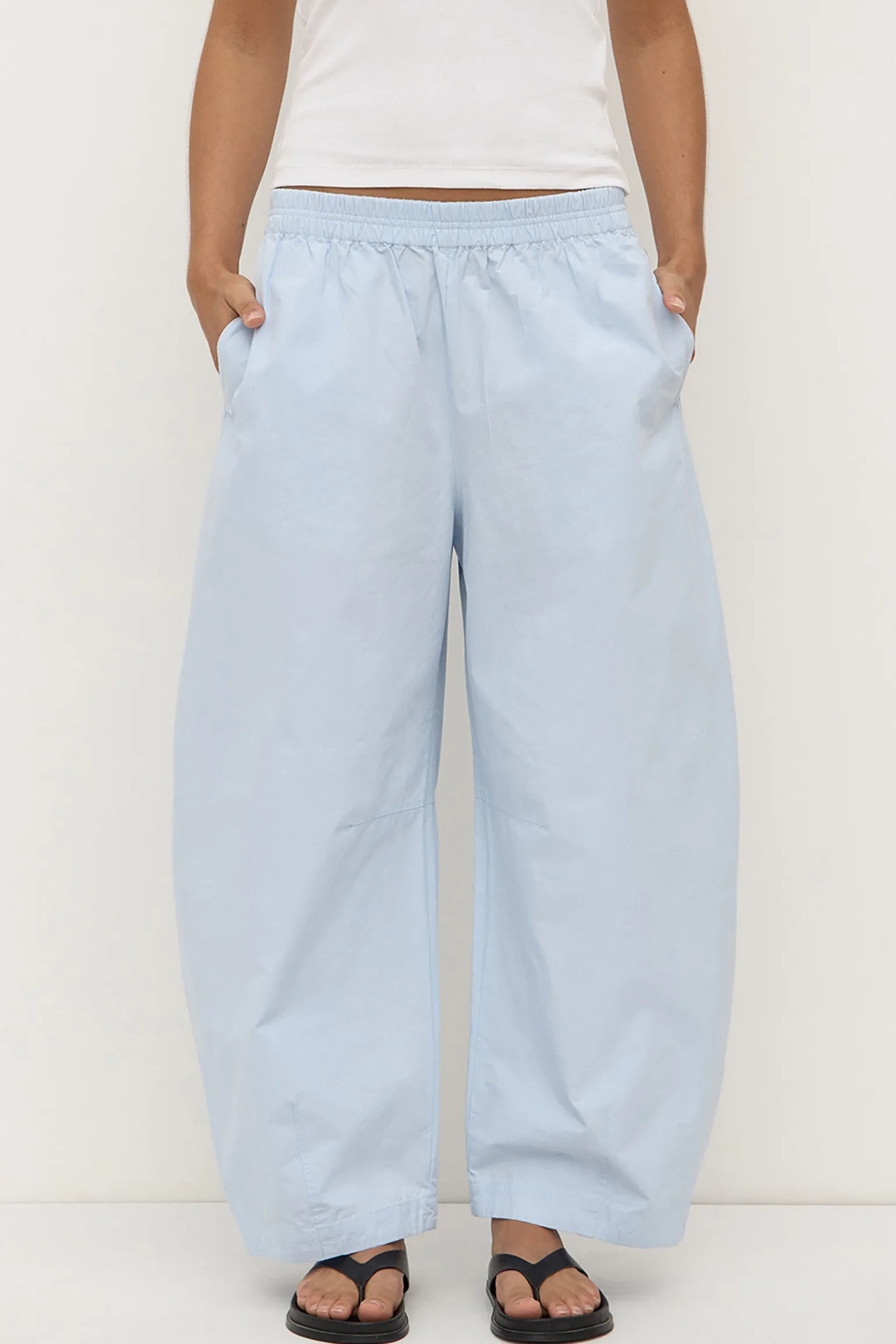 Lola Barrel Pant