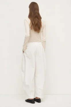 Lola Barrel Pant